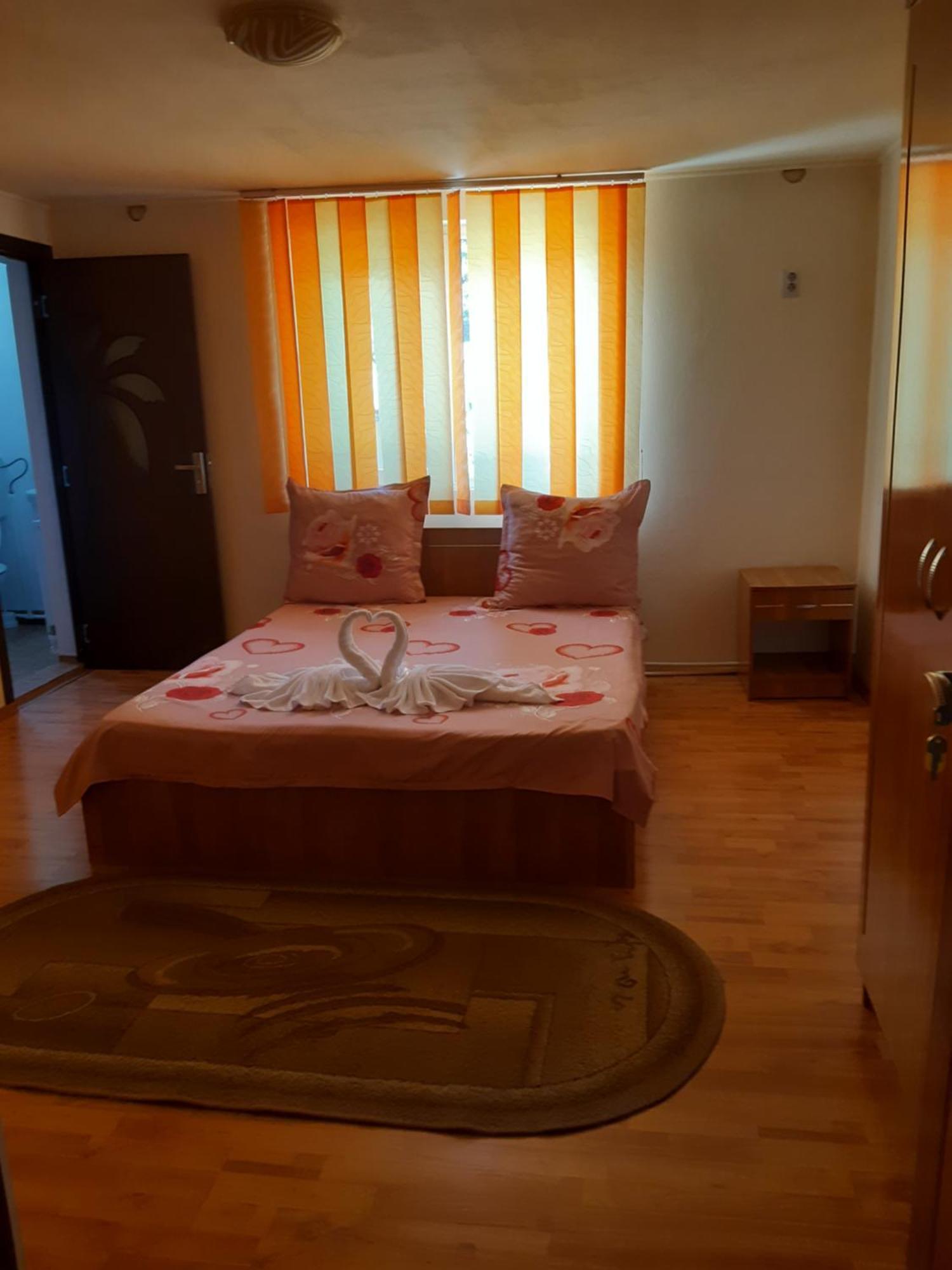 Casa Iza Apartman Herkulesfürdő Kültér fotó